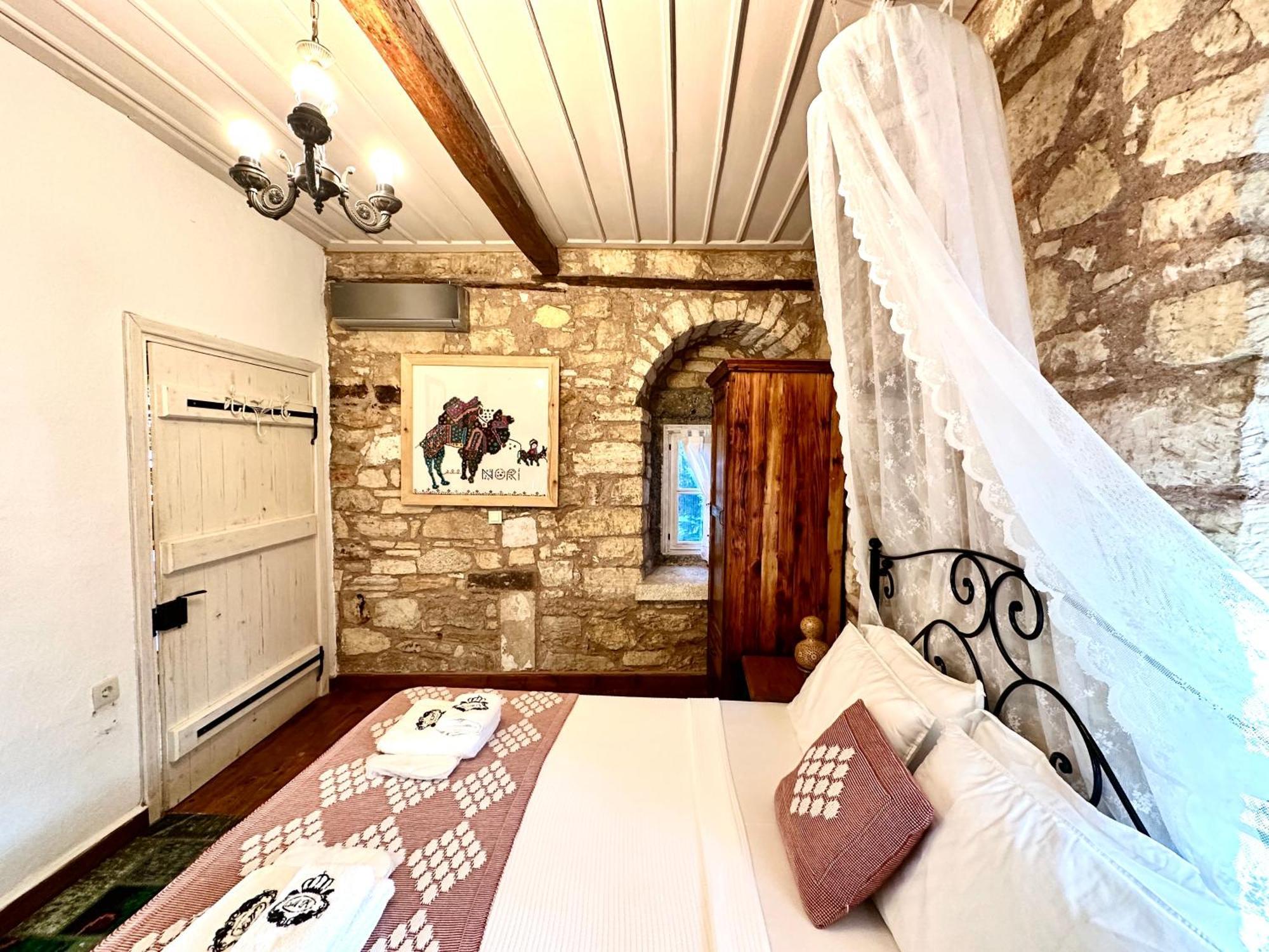 Marissa Boutique Hotel Çeşme Exteriör bild